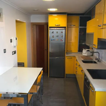 Space Apartment *